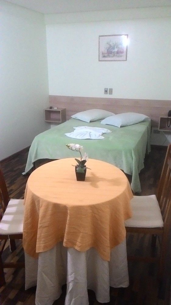 Oyo Hotel Farol จูซาบา ภายนอก รูปภาพ
